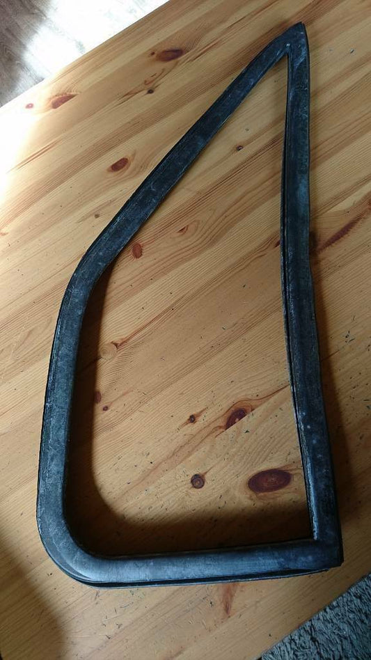 Opel Movano A Dreieckfenster rechts Dichtung neu original GM