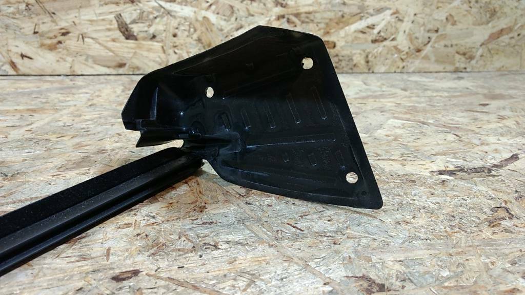 Original GM Opel Astra F Gummiabdichtung Fensterschacht NEU