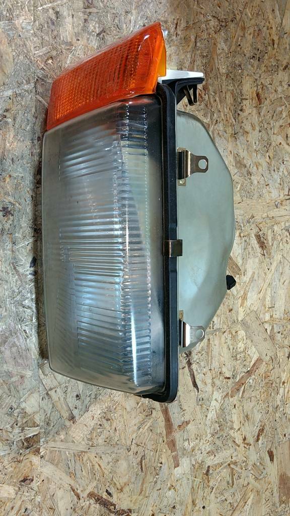 Original GM Opel Scheinwerfer rechts Rekord E1 NEU