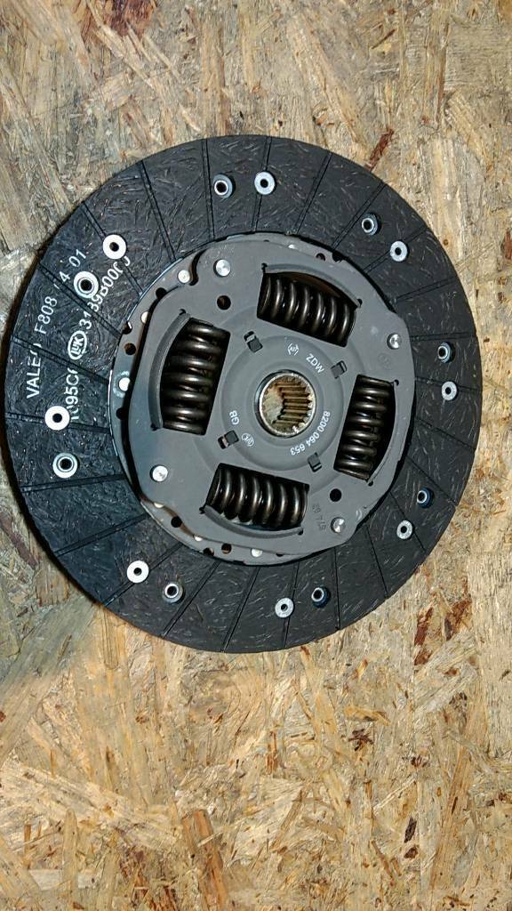 Original GM Opel Movano Vivaro Renault Kupplungsscheibe NEU