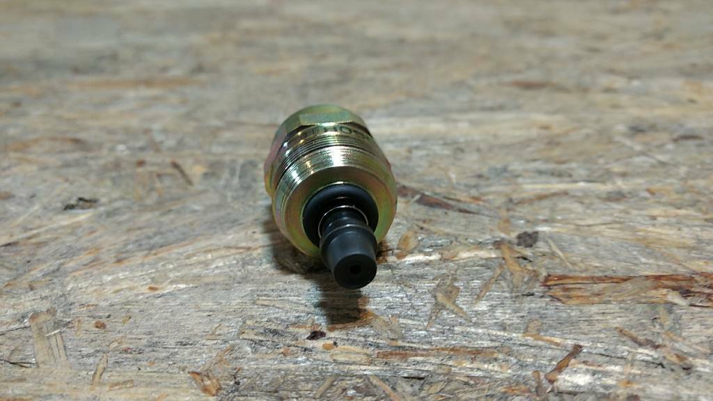 Original GM Opel Movano A Magnet Ventil Kraftstoffabschaltung NEU
