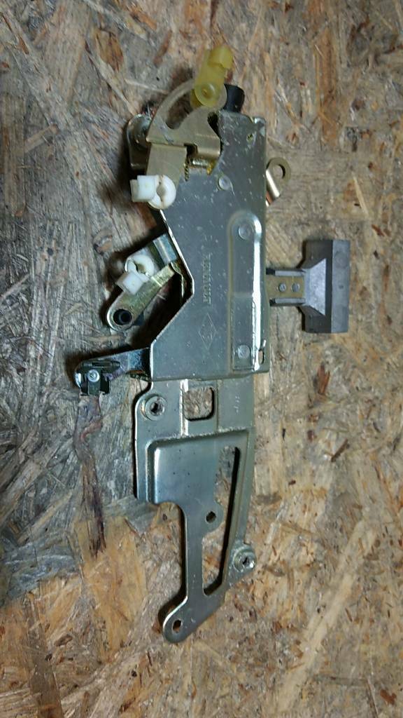 Original GM Opel Movano A ZV Stellmotor Schloss Türschloss NEU