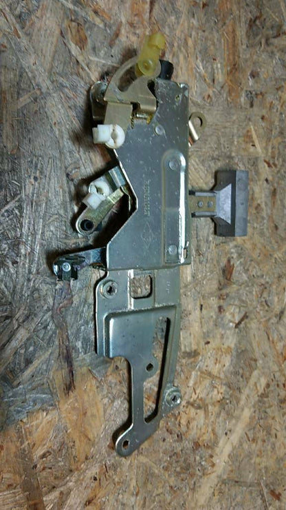 Original GM Opel Movano A ZV Stellmotor Schloss Türschloss NEU