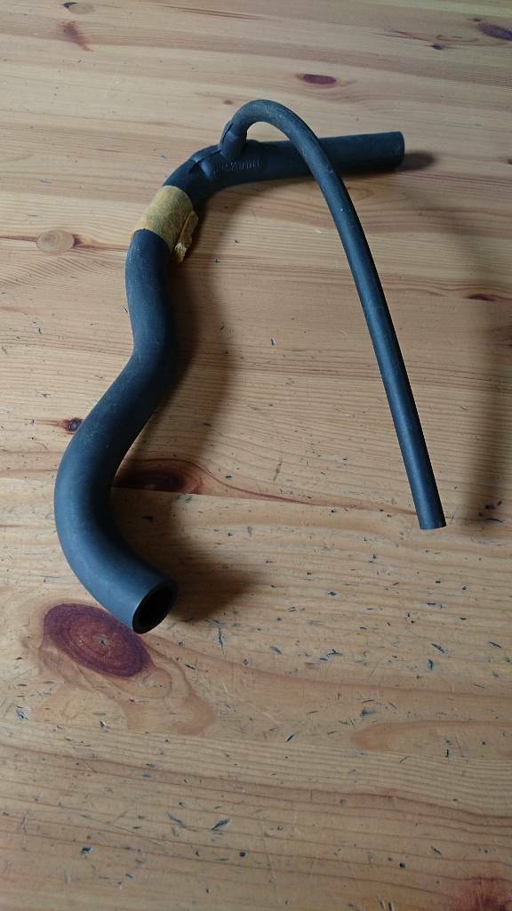 Omega A Schlauch Ventildeckel Neu Original GM