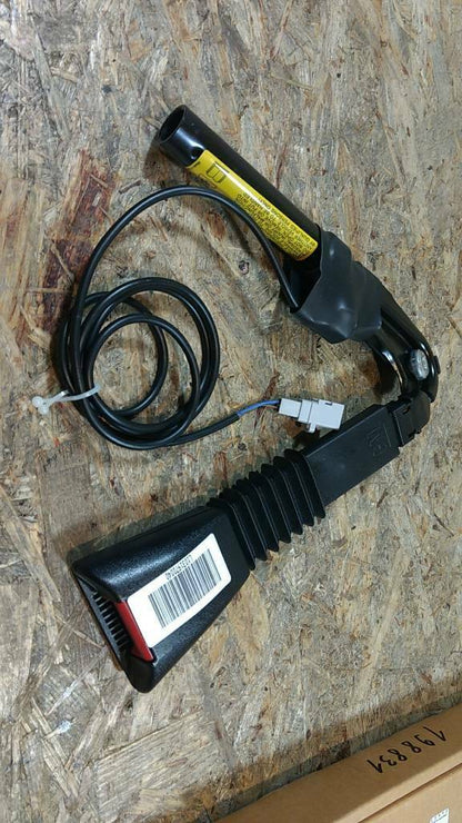 Original GM Opel Omega B Gurtschloss vorne links NEU