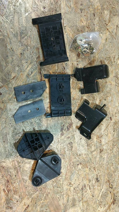 Original GM Opel Rekord E Befestigungssatz Heckstoßstange NEU
