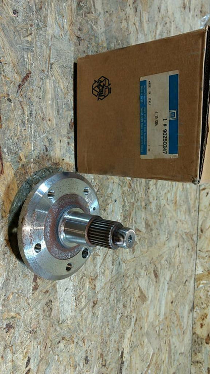 Original GM Opel Omega A Radzapfen Hinterachse NEU