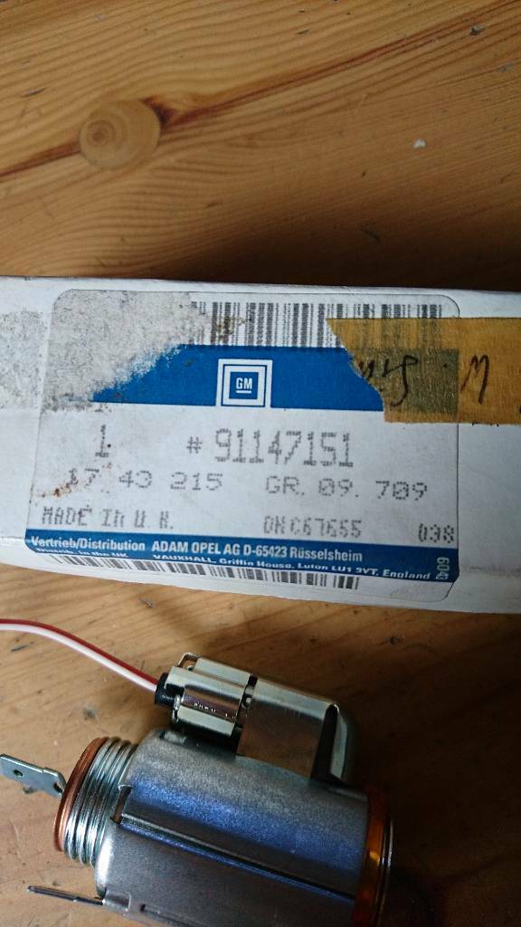 Frontera A Zigarettenanzünder Elektronik neu original GM