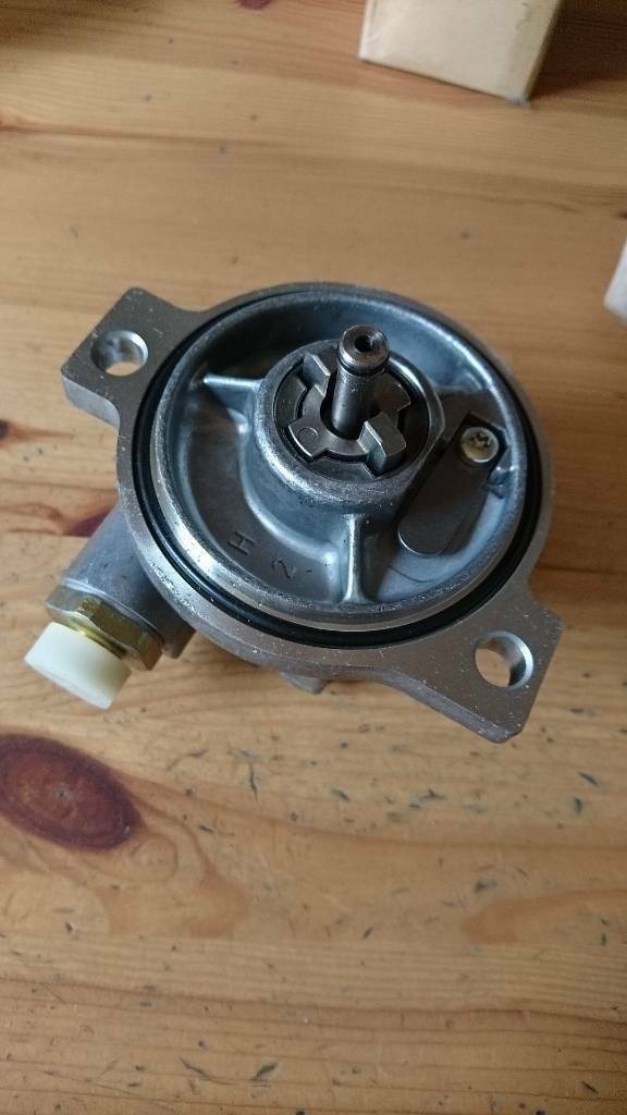 Vectra A Vakuumpumpe Unterdruckpumpe neu original GM