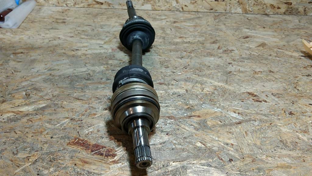 Original GM Opel Kadett D Antriebswelle Schrägheck NEU