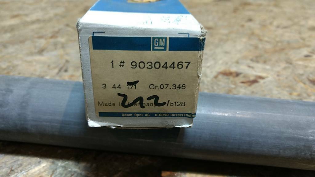 Original GM Opel Calibra Stoßdämpfer vorne NEU