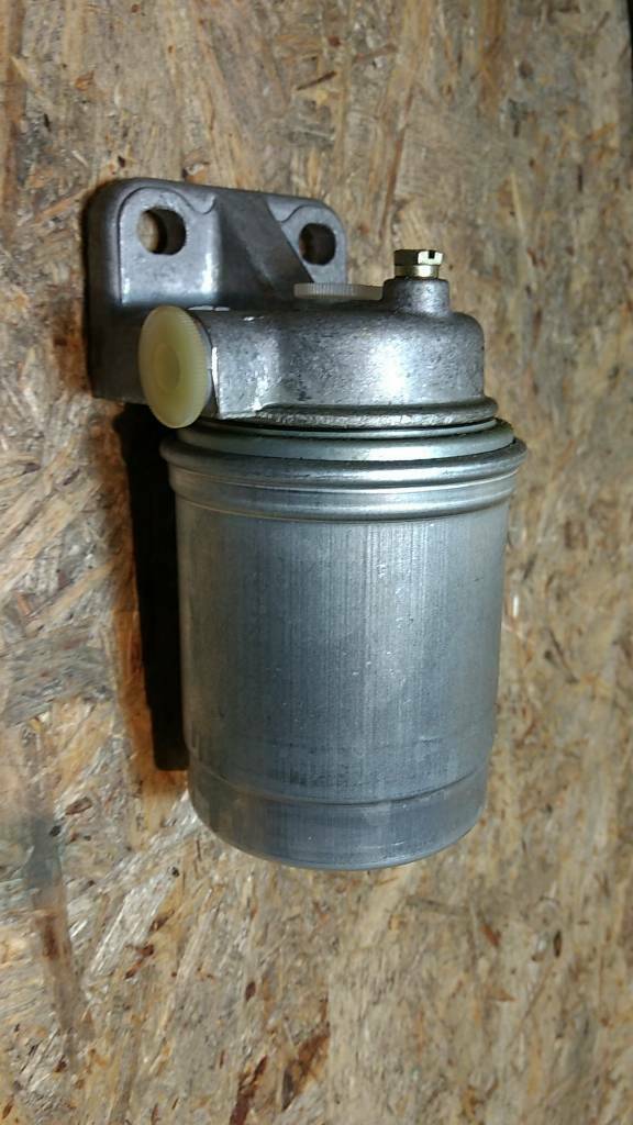 Original GM Opel Ascona C 1.6D Kraftstofffilter mit Halter NEU