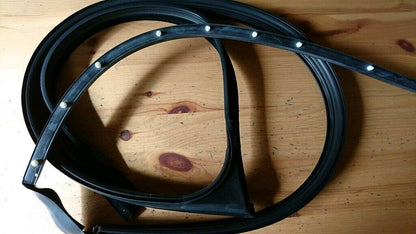 Opel Omega B Dichtung Vordertür links neu original GM