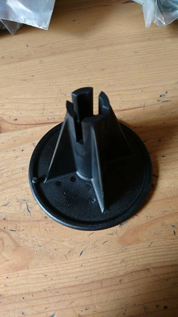 Insignia Halter Ersatzradbefestigung neu original GM