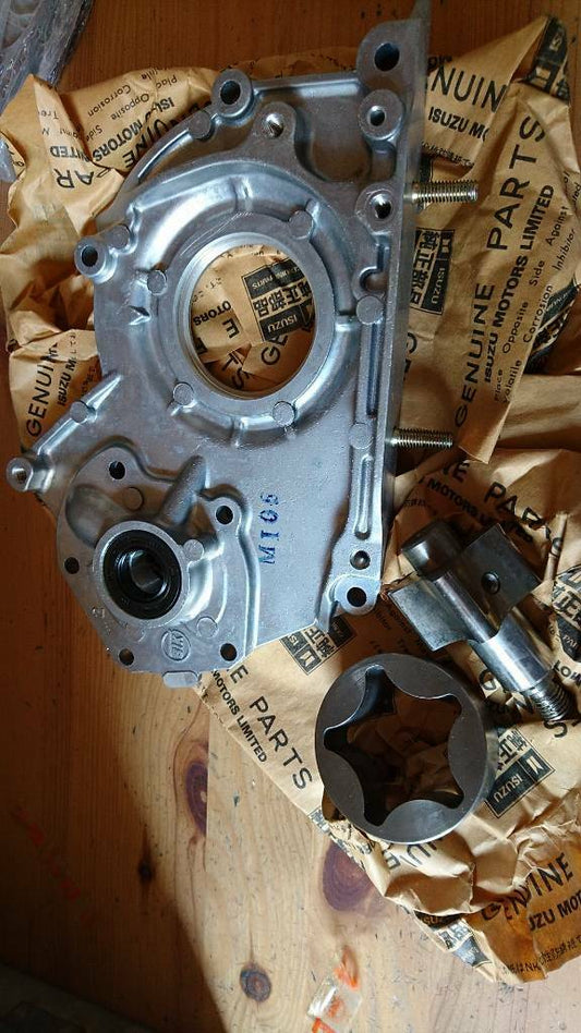 Kadett E Corsa A 15TD Ölpumpe neu original GM