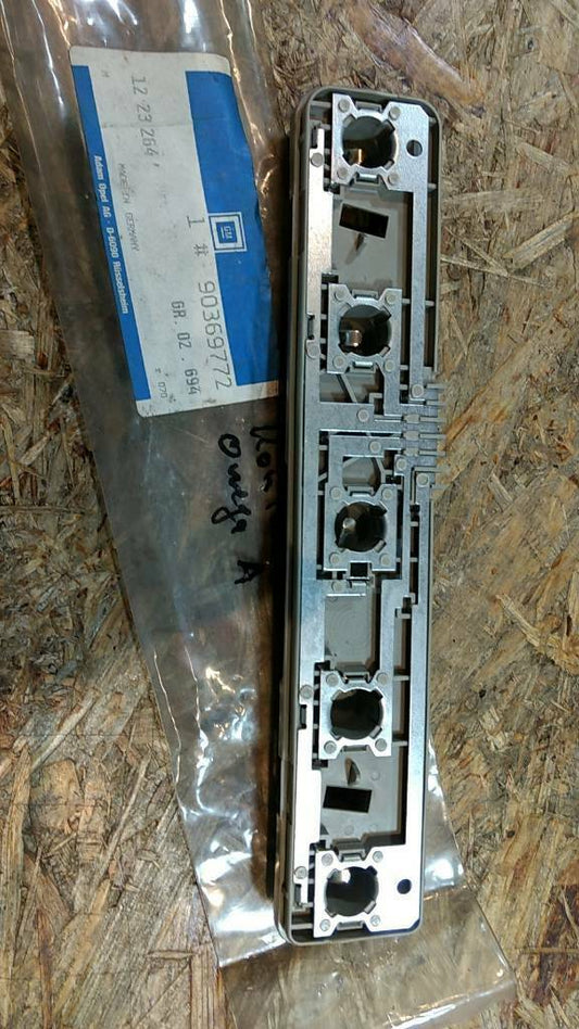Original GM Opel Omega A Kontaktplatte NEU