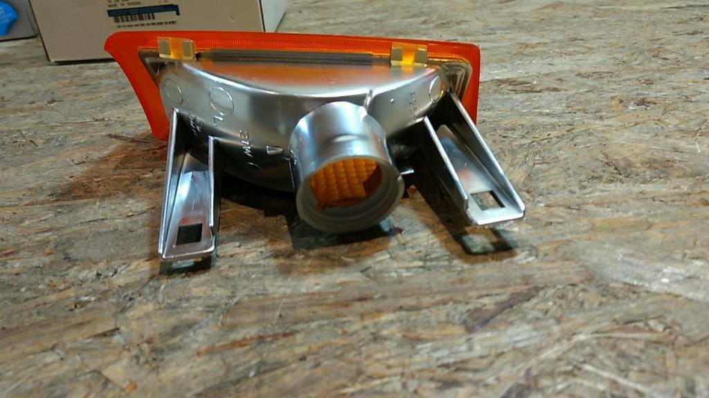 Original GM Opel Blinker vorne links Rekord E ab bj 82 NEU