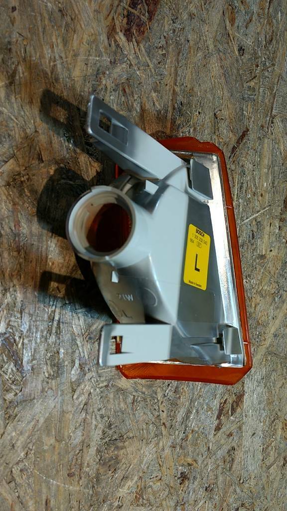 Original GM Opel Blinker vorne links Rekord E ab bj 82 NEU