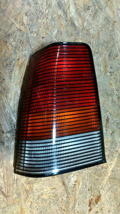 Original GM Opel Rückleuchte links Kadett E GSi / GTE NEU