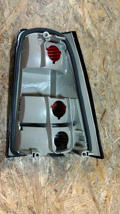 Original GM Opel Rückleuchte links Kadett E GSi / GTE NEU