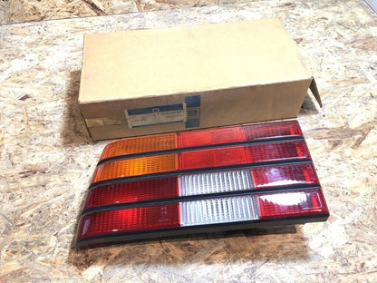 Original GM Opel Ascona C Rücklicht Rückleuchte Links Neu
