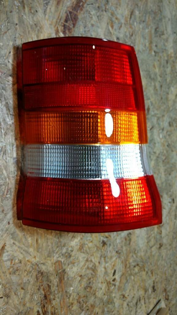 Original GM Opel Astra F Caravan Rückleuchte rechts NEU
