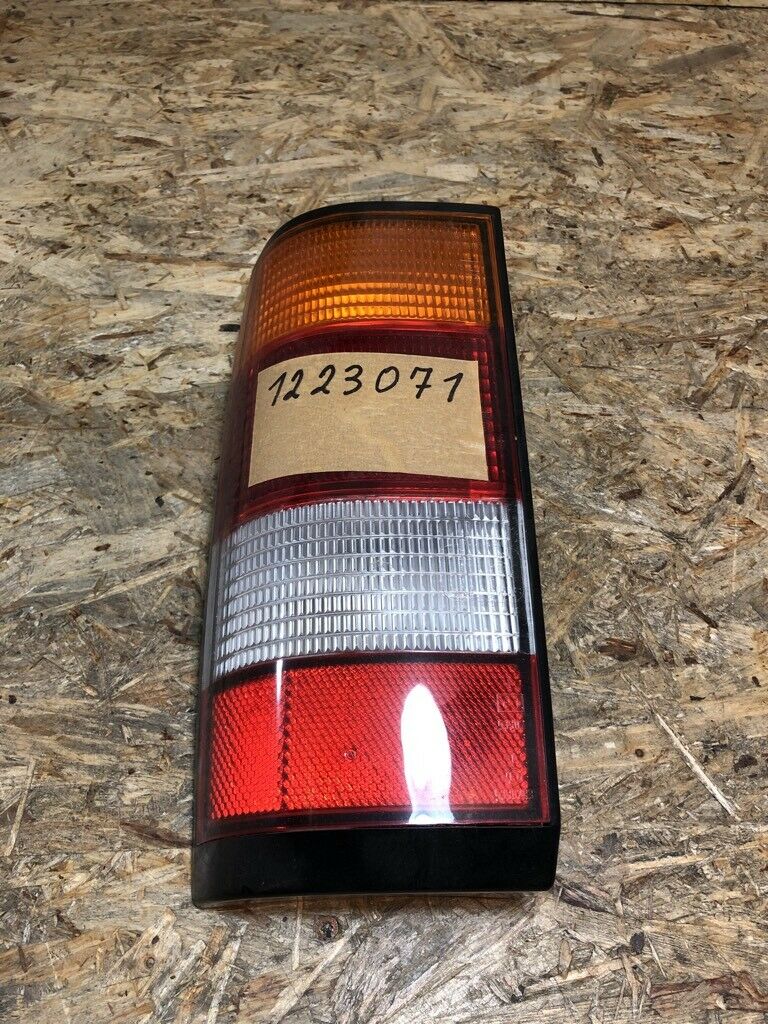 Original GM Opel Kadett D Rücklicht links *NEU*