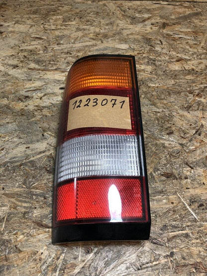 Original GM Opel Kadett D Rücklicht links *NEU*