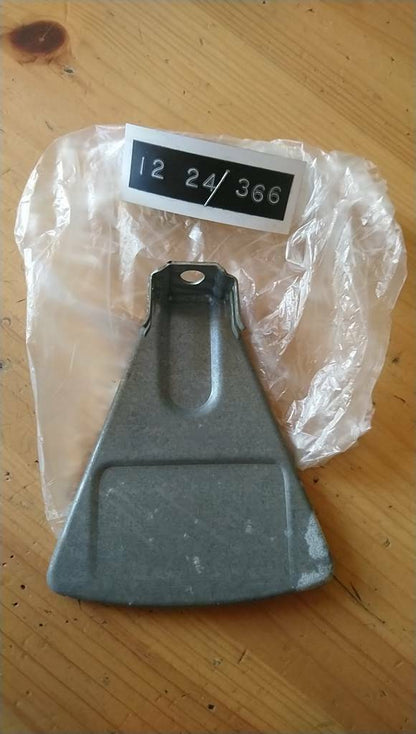 Kadett E Caravan Halter Rückleuchte Neu Original GM