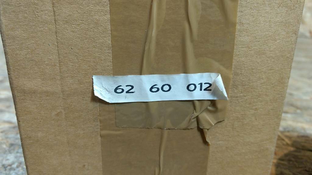 Original GM Opel Tachometer /  Tacho Km / H W=1773 Modell? NEU