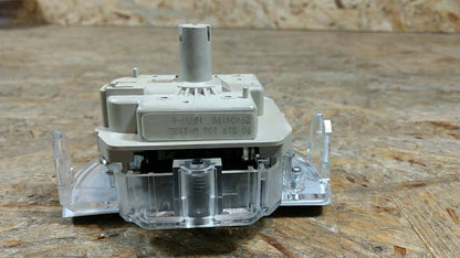 Original GM Opel Tachometer /  Tacho Km / H W=1773 Modell? NEU