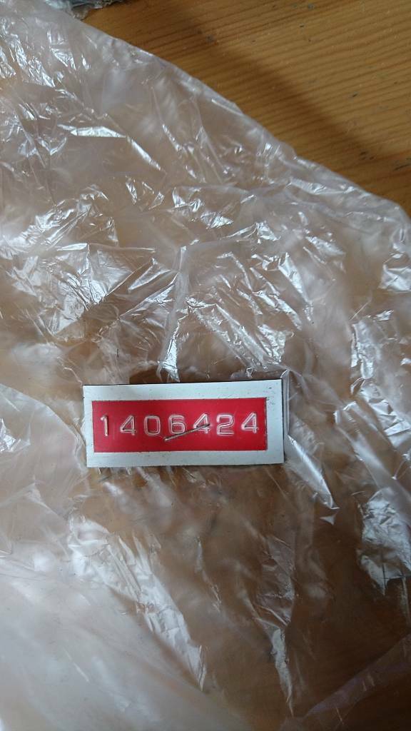 Kadett D Caravan Halter Stoßstange hinten links neu original GM