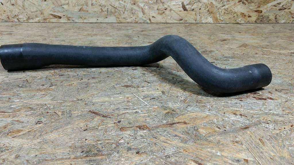 Original GM Opel Vectra B CC Caravan 1.6i 16V Kühlerschlauch NEU