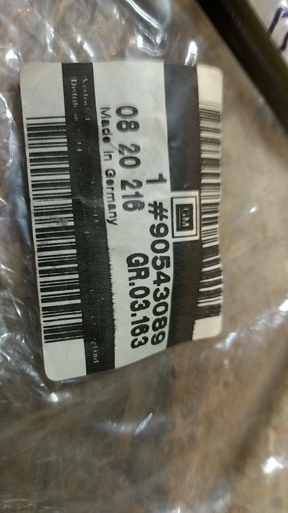 Original GM Opel Omega B Kraftstoffschlauch NEU