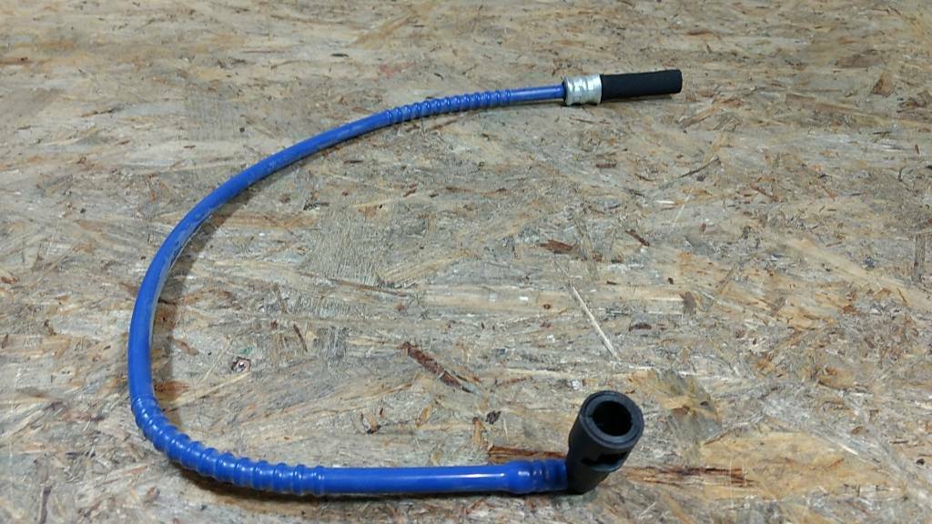 Original GM Omega B Opel Rohr Kraftstoffrücklauf NEU