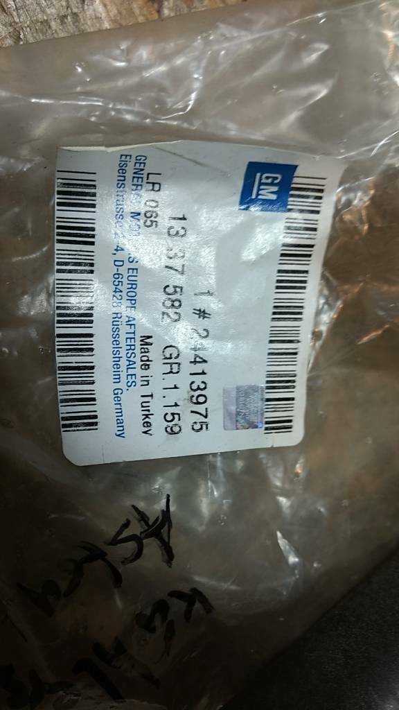 Original GM Opel Astra X16XEL Kühlerschlauch oben NEU