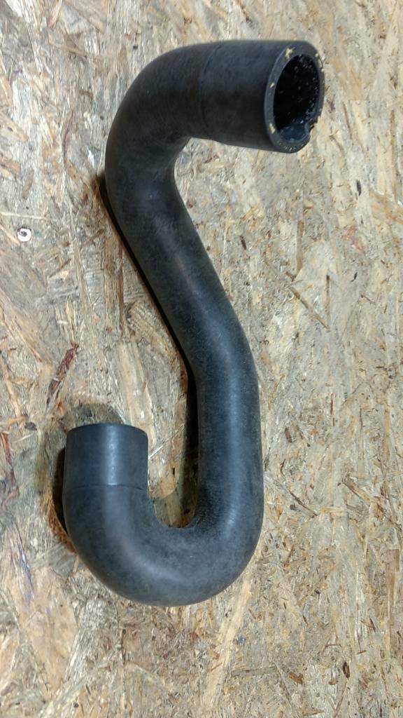 Original GM Opel Astra X16XEL Kühlerschlauch oben NEU