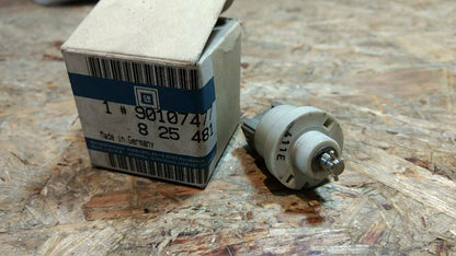 Original GM Opel Ascona C Kadett E Drosselklappensensor NEU