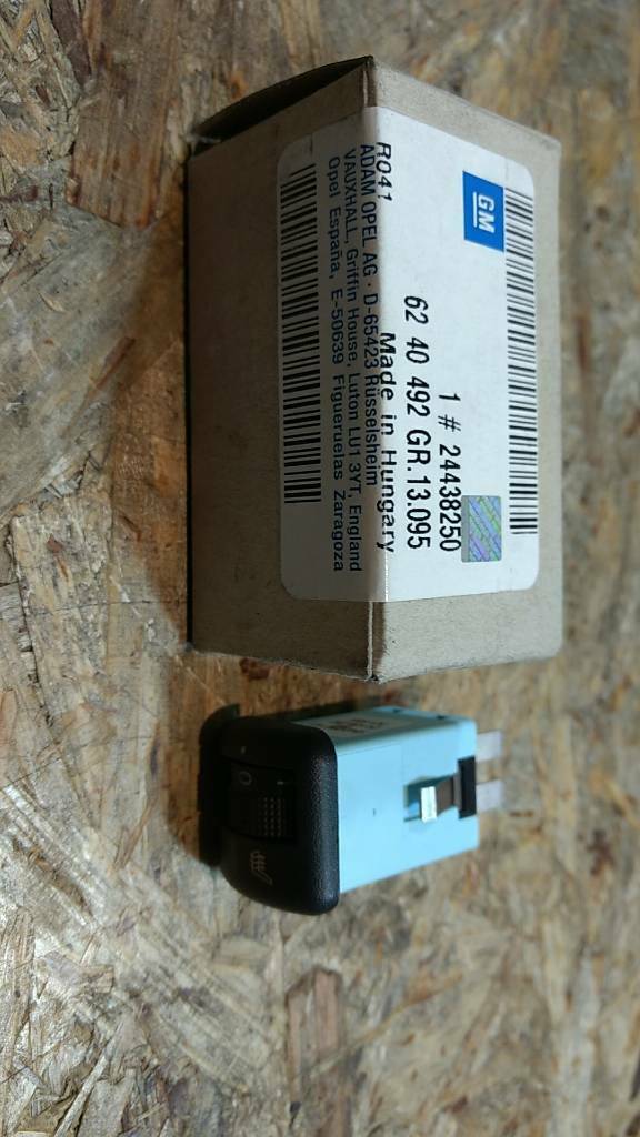 Original GM Opel Astra G Cabrio Schalter Sitzheizung NEU