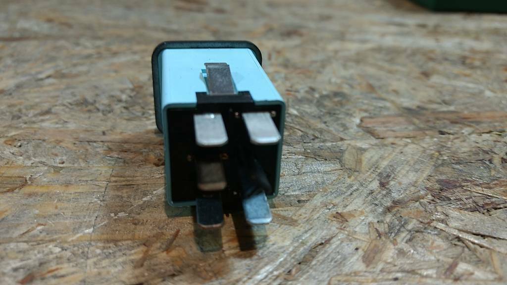 Original GM Opel Astra G Cabrio Schalter Sitzheizung NEU