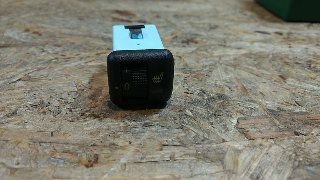 Original GM Opel Astra G Cabrio Schalter Sitzheizung NEU