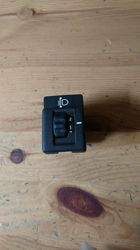 Omega A Senator B Schalter Leuchtweitenregulierung Neu GM