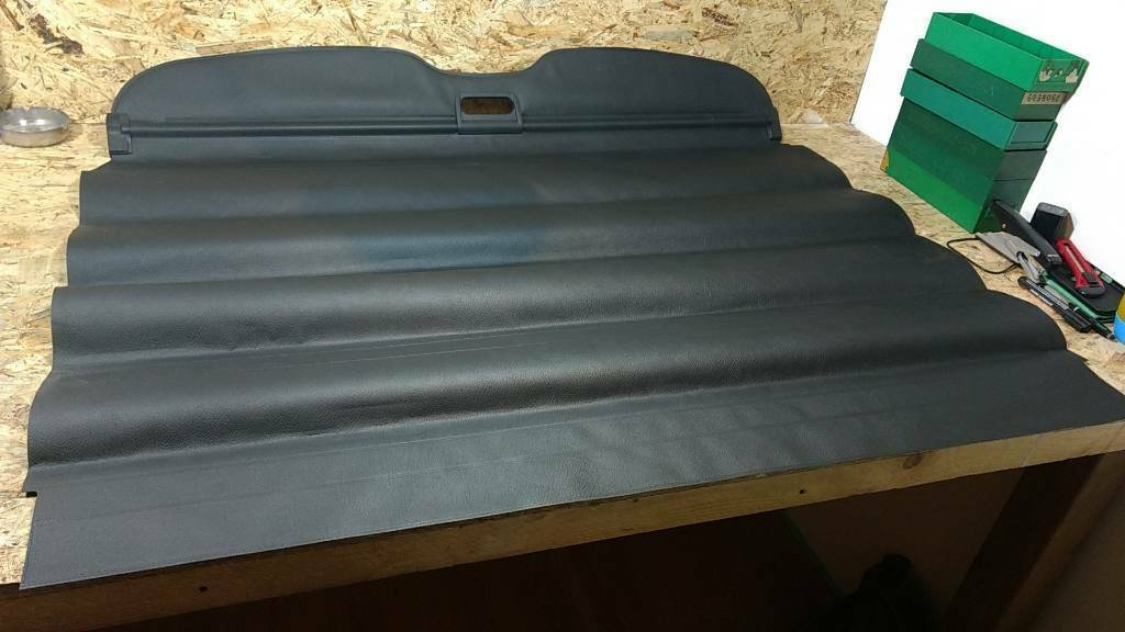 Original GM Opel Omega B Abdeckung Laderaum NEU