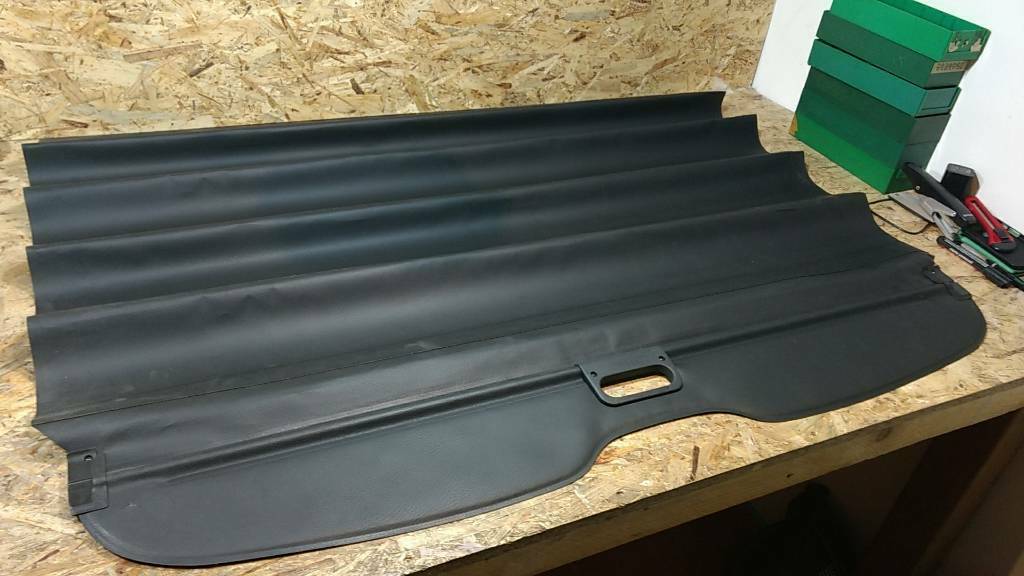 Original GM Opel Omega B Abdeckung Laderaum NEU