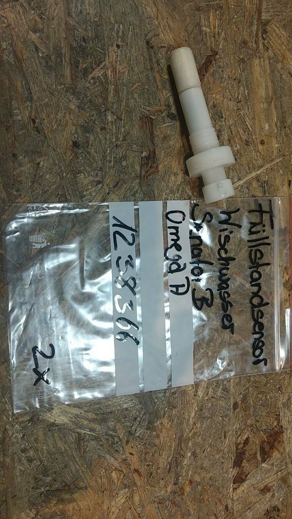 Original GM Opel Senator B Omega A Füllstandsensor Wischwasser NEU