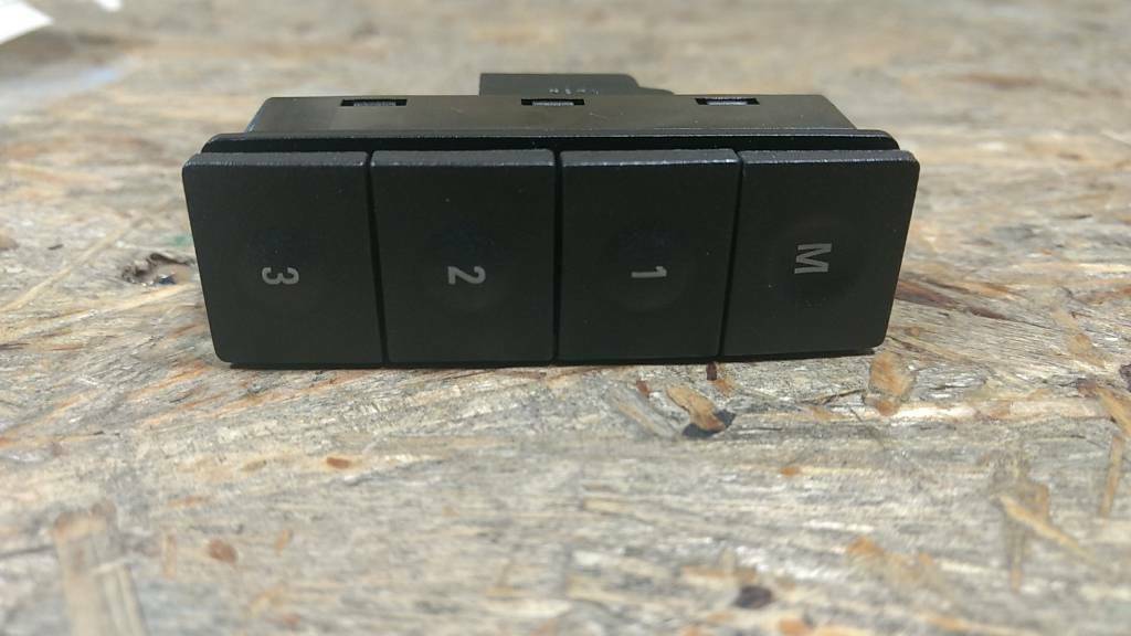 Original GM Opel Vectra C Sitz-Schalter NEU
