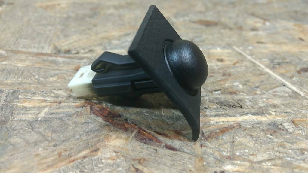 Original GM Opel Omega B Sensor Sonnenlichtstärke NEU