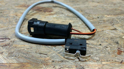 Original GM Opel Corsa B Tigra Schalter Türverriegelung NEU