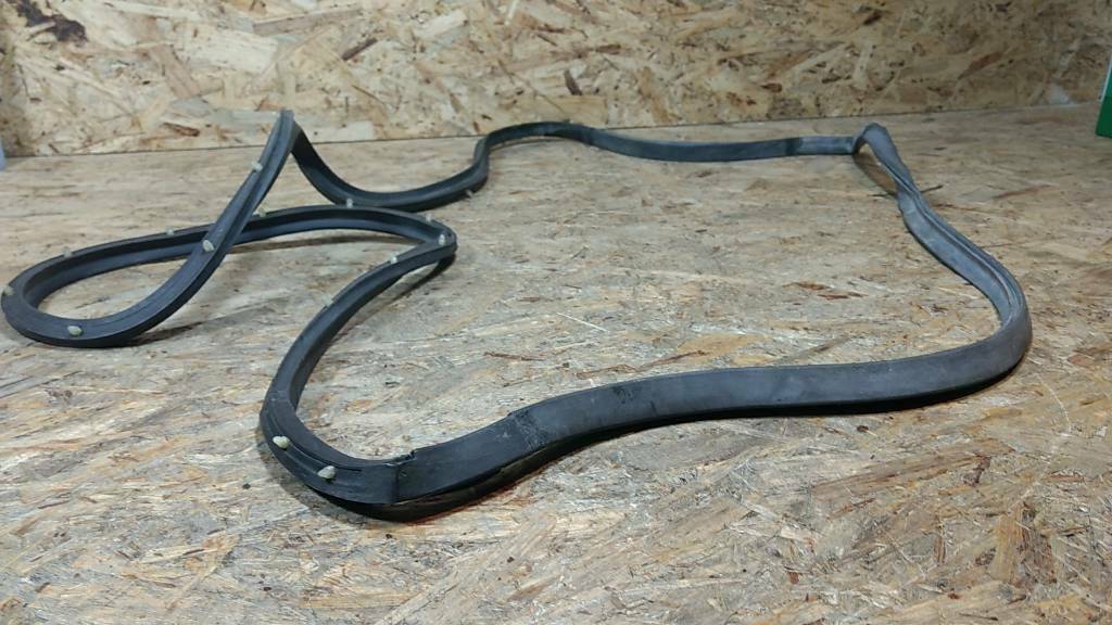 Original GM Opel Rekord E Türdichtung hinten rechts NEU