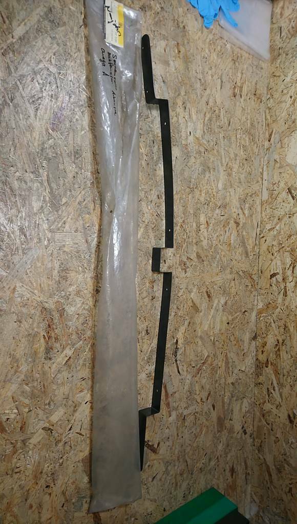 Omega A Fensterrollo Halter Rahmen